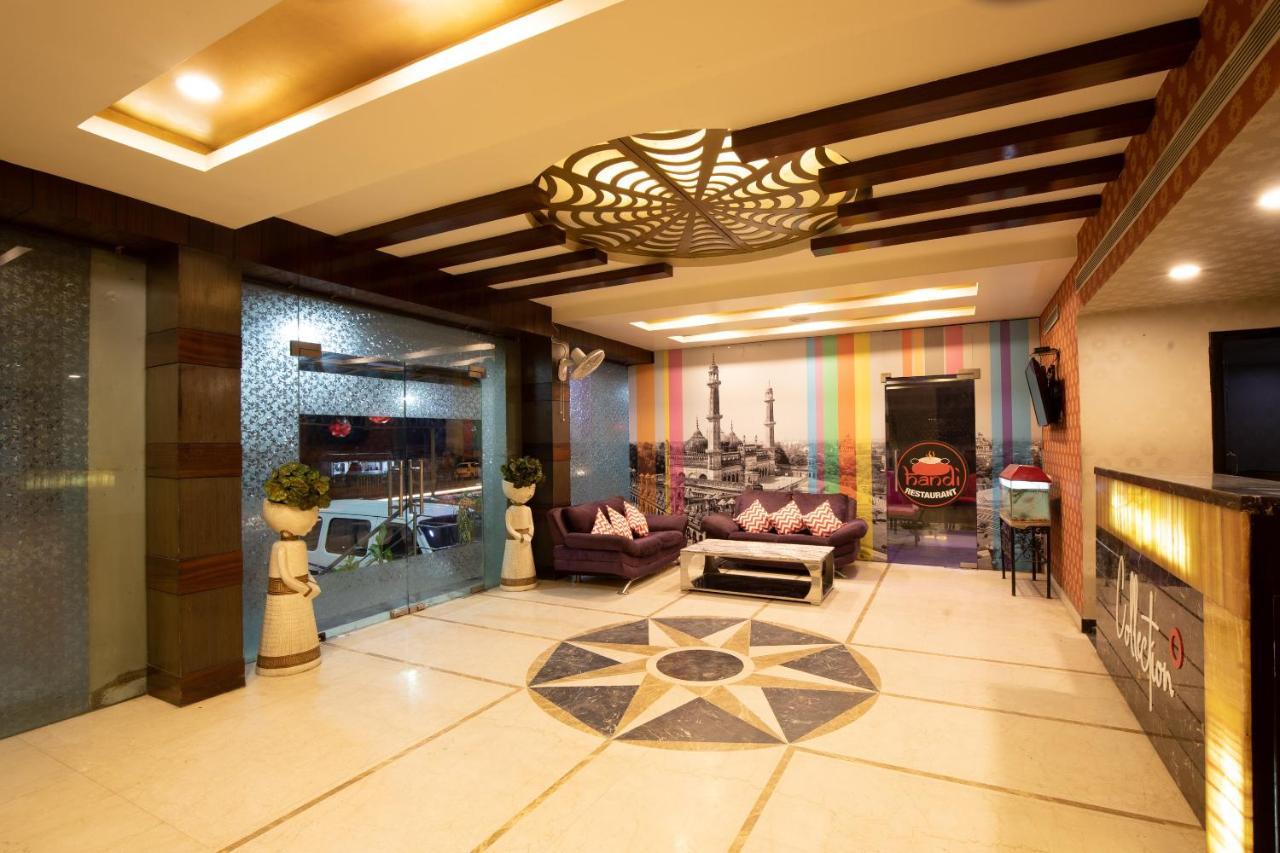 OYO 79355 Collection O HOTEL ADONA Meenangadi Exterior foto